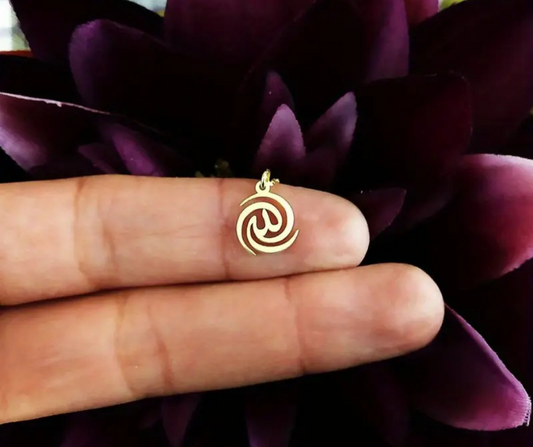 Arabic Calligraphy Pendant Necklace – Elegant Copper Islamic Jewelry for Women
